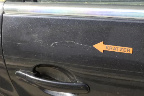 VW Passat 3B 3BG Kombi Variant Tür hinten rechts schwarz LC9Z (122548)