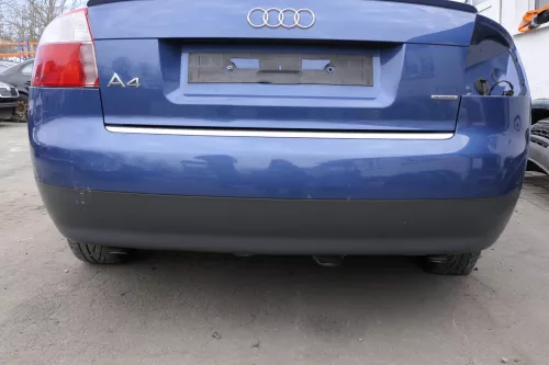 Audi A4 8E B6 Limousine Stoßstange hinten mit Spoiler blau LZ5W