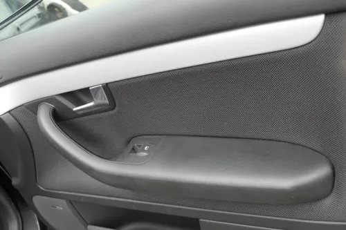 4x Audi A4 8E B7 Türverkleidung Verkleidung Tür vorne + hinten Bose S-line (122779)