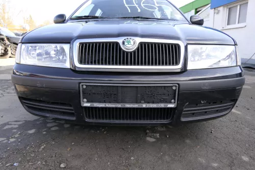 Skoda Octavia 1U Stoßstange vorne Frontstoßstange schwarz LF9R abBj.2001