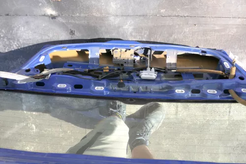 VW Polo 6N2 Heckklappe Klappe hinten Kofferraumklappe blau LA5C - ohne Anbaute (123396)