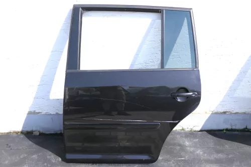 VW Touran 1T 1T3 Tür hinten links schwarz LC9Z metallic mit Scheibe