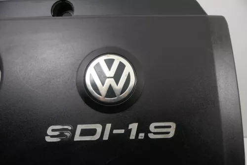 VW Golf 4 Bora Motorabdeckung Abdeckung Motor Blende 1,9 SDI AQM 038103925L (124044)