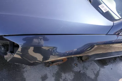 VW Passat 3C Kotflügel vorne links grau blau LC5F 3C0821021 - Rost (125002)