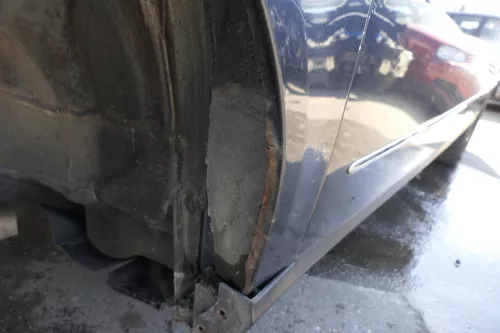 VW Passat 3C Kotflügel vorne links grau blau LC5F 3C0821021 - Rost (125002)