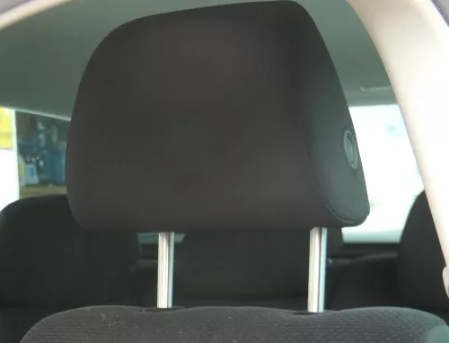 VW Passat 3C Kopfstütze Sitz Sitze vorne rechts oder links schwarz schwarz TCQ N (125021)