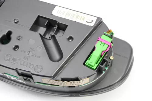 VW Passat 3B Tacho Tachometer Kombiinstrument 276.000km 3B0919861B Benziner (125760)