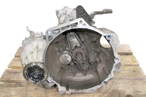 VW Touran 1T3 Getriebe LUB 1.6TDI 5-Gang Schaltgetriebe ca. 140.000km Start Stop (125827)