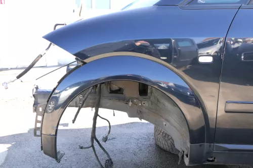 Audi A2 8Z Kotflügel vorne links blau LZ5Q