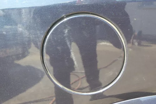 Audi A2 8Z Tankdeckel Klappe Tankklappe Deckel Tank schwarz LY9B