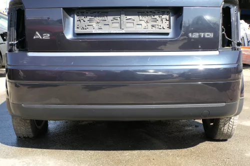 Audi A2 8Z Stoßstange hinten Heckstoßstange blau LZ5Q