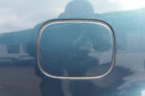 VW Bora Limousine Tankdeckel Deckel Tank Tankverschluß grün LC6X