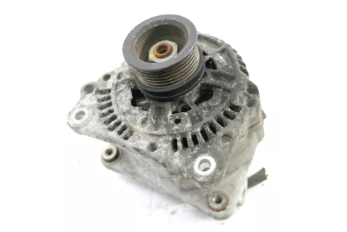 VW Golf 4 Audi A3 8L Octavia Lichtmaschine 90A 037903025B Generator Bosch (126096)