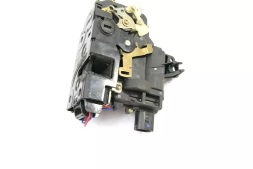 VW Golf 4 Passsat Stellmotor Tür Türschloß mit Zentralverriegelung hinten links (126286)