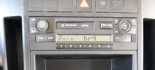 VW Golf 4 Bora Polo Radio Alpha 6X0035153A original mit Code (126413)