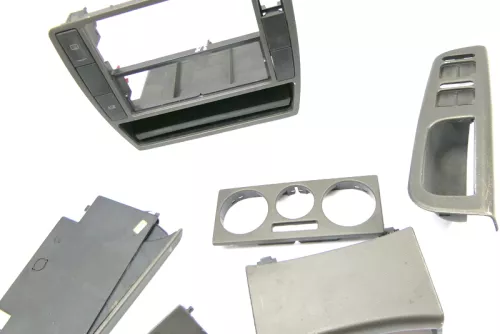 VW Passat 3B Mittelkonsole Verkleidung 3B0858069K Aschenbecher Netz Optik Dekor (126454)