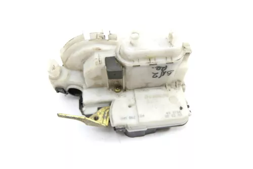 VW Polo 6N 6N2 Stellmotor Tür Türschloß m. Zentralverriegelung rechts 6N1837016D