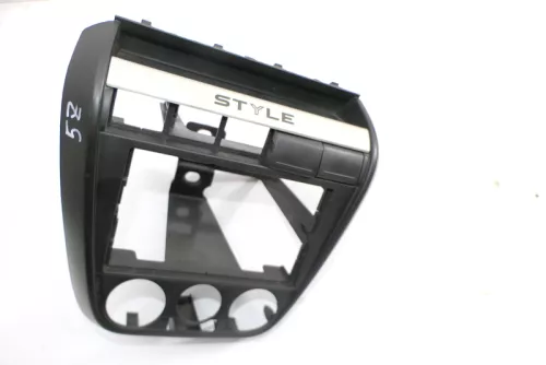 VW Fox 5Z Mittelkonsole Verkleidung um Radio schwarz 5Z0858061A Style