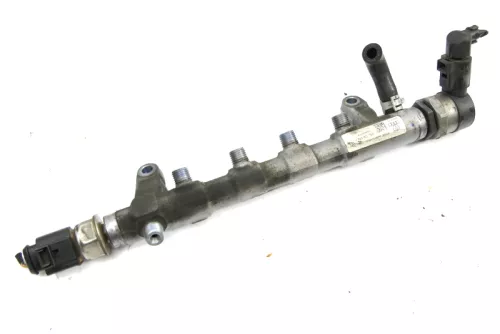 Audi A1 Q3 Einspritzleiste Druckregelventil 2.0 TDI 03L130089J Raildruck Sensor