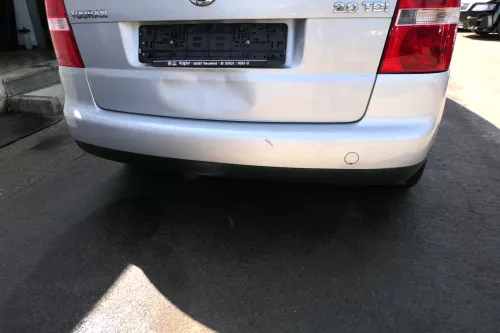 VW Touran 1T Stoßstange hinten Heckstoßstange Stoßfänger silber grau LA7W reflex