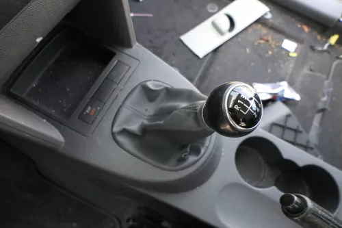 VW Touran 1T Schaltknauf Schaltsack Schaltung Schaltknüppel schwarz Leder Cross (127708)