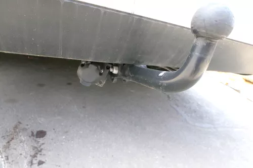 VW Passat 3B Anhängerkupplung Anhängekupplung starr feste mit Kabelbaum komplett (127729)