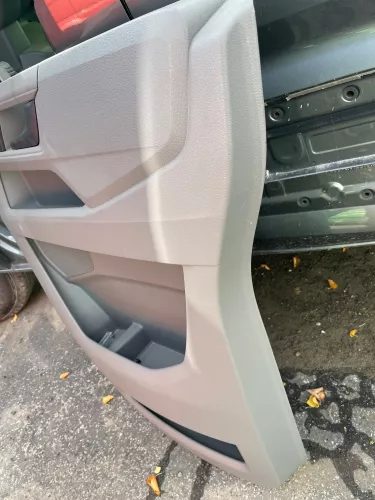 VW Crafter 2E Türverkleidung Verkleidung Tür vorne links grau Seitenverkleidung (128111)
