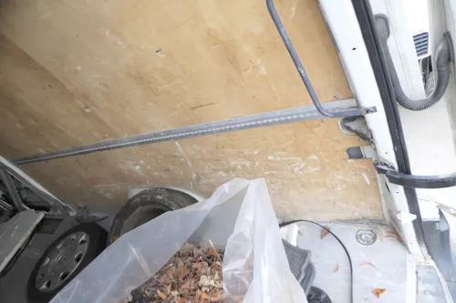 VW Crafter Seite Verkleidung Tür hinten rechts Schiebetür alles aus Holz Abdecku (128131)