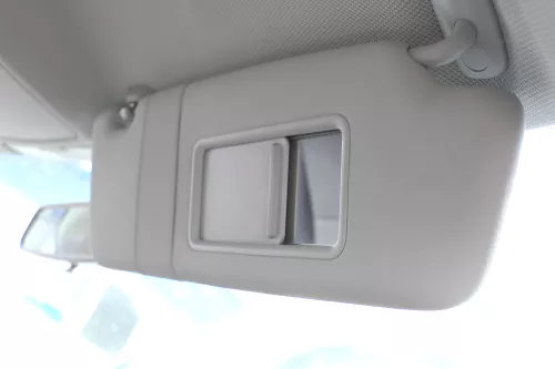 Audi A3 8P Sonnenblende rechts vorne 8P0857552A silber grau