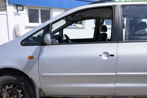 VW Sharan 7M Ford Galaxy Tür links vorne Fahrertür silber LB7Z bis 1999