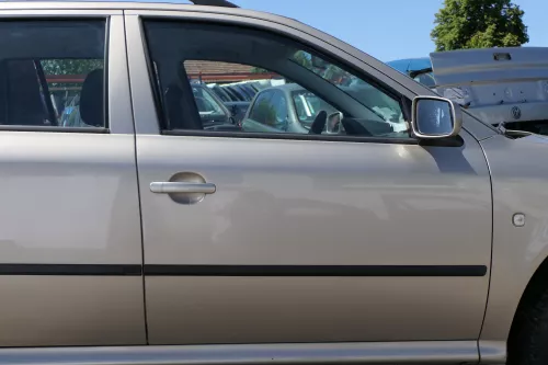Skoda Octavia 1U  auch Combi Kotflügel vorne rechts gold 9201 beige sahara (128816)
