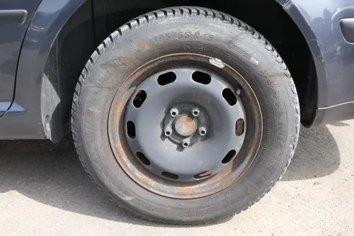 4x VW Golf 4 Bora 195/65 R15 91T Winterreifen M+S Reifen 6jx15H2 ET38  ca. 7-8mm (128941)