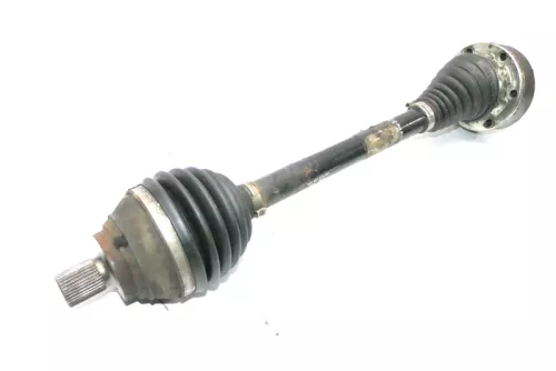 VW Touran Antriebswelle Gelenkwelle links 1K0407271KP 6 Gang von Motor BLF CAXA