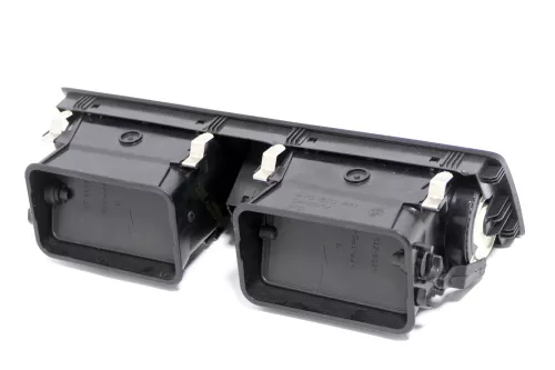 Skoda Fabia 6Y Lüftungsdüse Düse Lüftung vorne in der Mitte 6Y0820951 (129378)