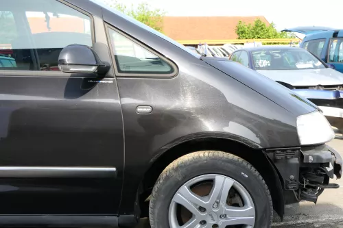 VW Sharan Kotflügel rechts vorne schwarz metallic LC9Z 2000-2009 Facelift