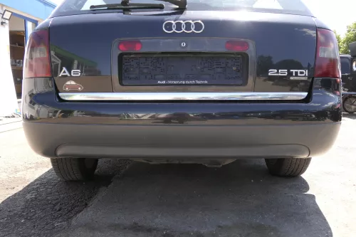 Audi A6 4B Kombi Avant Stoßstange hinten Heckstoßstange schwarz LZ9W ebonyschwar