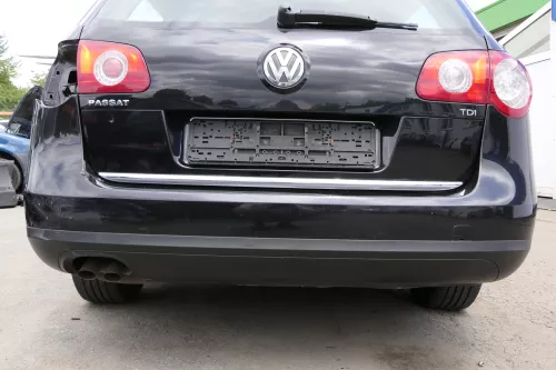 VW Passat 3C Kombi Stoßstange hinten Heckstoßstange Stoßfänger schwarz LC9X deep