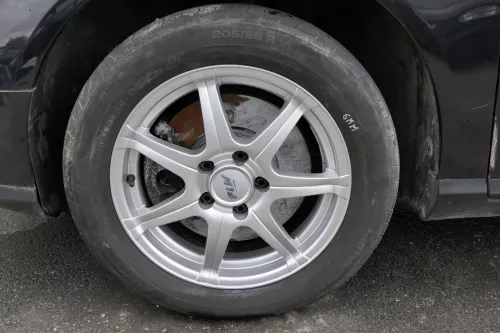 Passat 3C Golf Alufelgen Felgen Sommerreifen 205/55 R16 91V KBA 47394 6,5x16H2 (129695)