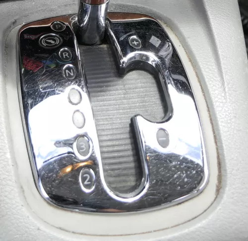 VW Passat 3BG Schalteinheit Abdeckung Automatik 3B0798151K