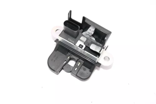 VW Golf 7 5G Heckschloß Schloß unten an der Heckklappe 5G6827505 Fanghaken