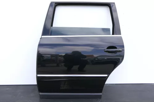 VW Passat 3B 3BG Kombi Variant Tür hinten links schwarz LC9Z metallic Scheibe
