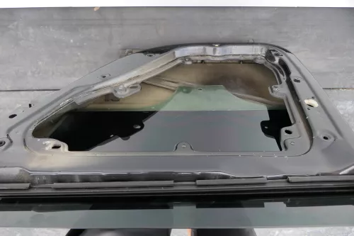 VW Passat 3B 3BG Kombi Variant Tür hinten rechts schwarz LC9Z metallic chrom (130047)