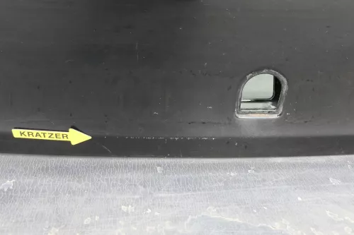 VW Fox 5Z Heckklappe Kofferraumklappe Klappe hinten mit Scheibe schwarz L041 (130111)