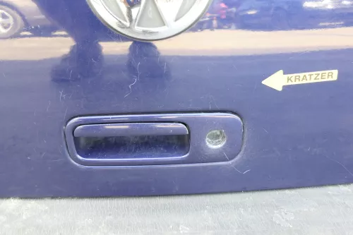 VW Polo 6N2 Heckklappe Klappe hinten Kofferraumklappe blau LB5N Scheibe (130238)