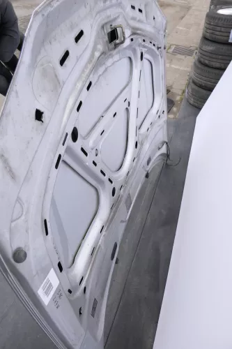 VW Passat 3BG Motorhaube Klappe vorne vorn Haube silber LA7W reflexsilber 125 (130423)