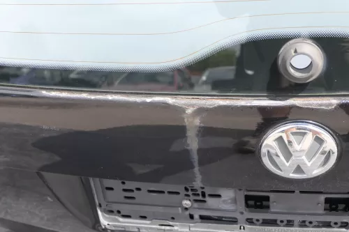 VW Passat 3BG Kombi Variant Heckklappe Klappe Kofferraumklappe schwarz LC9X (130424)