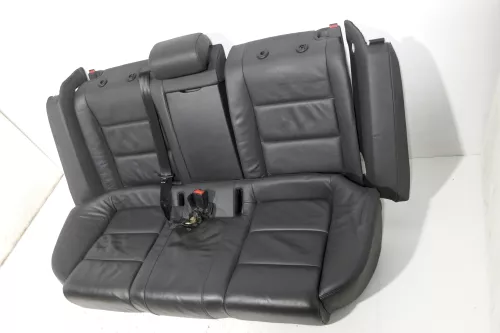 Audi A6 4F C6 Sitz Rückbank Rücksitzbank hinten 3-Punkt-Gurt schwarz Leder Sitze