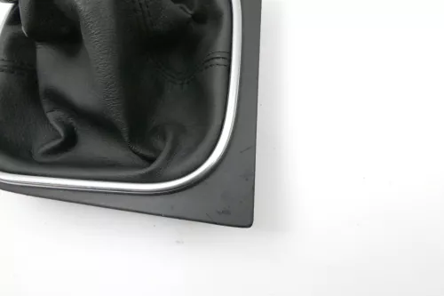 VW Golf 5 Schaltknauf Schaltsack Schaltung Schaltknüppel Leder 6-Gang 1K0711113B (130712)