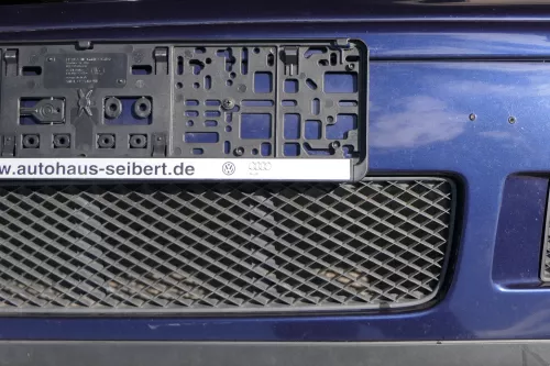 VW Polo 6N2 Stoßstange vorne Frontstoßstange Stoßfänger blau LB5N und Grill (130808)
