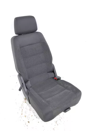 VW Touran 1T Sitz hinten links (1. Reihe) Rücksitz anthrazit - 130923 Iso Fix
